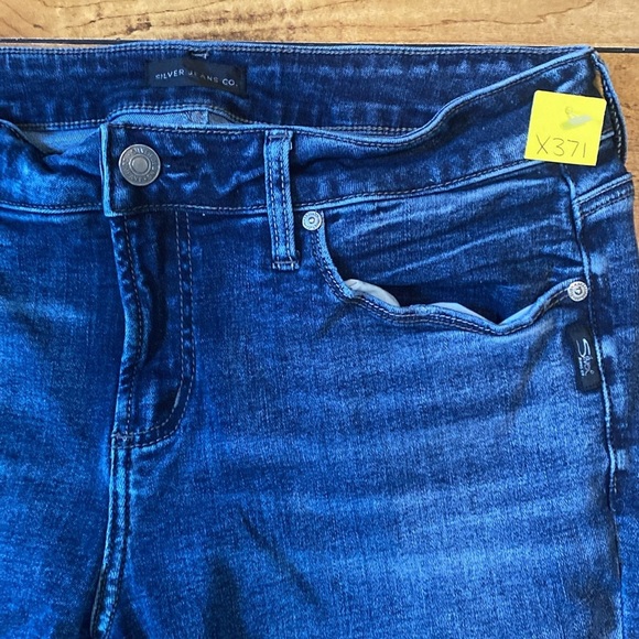 Silver Jeans elyse Skinny Jeans - Picture 2 of 6